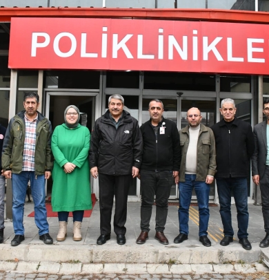 Patnos Belediye Başkanı Taşkın, ADSM’yi Ziyaret Ederek Sağlık Çalışanlarını Ziyaret Etti