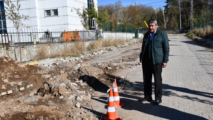 Patnos'ta İzinsiz Kazılarla Mücadele:Patnos Belediye Başkanı Abdulhalık  Taşkın'dan Sert Tepki ve Net Uyarı