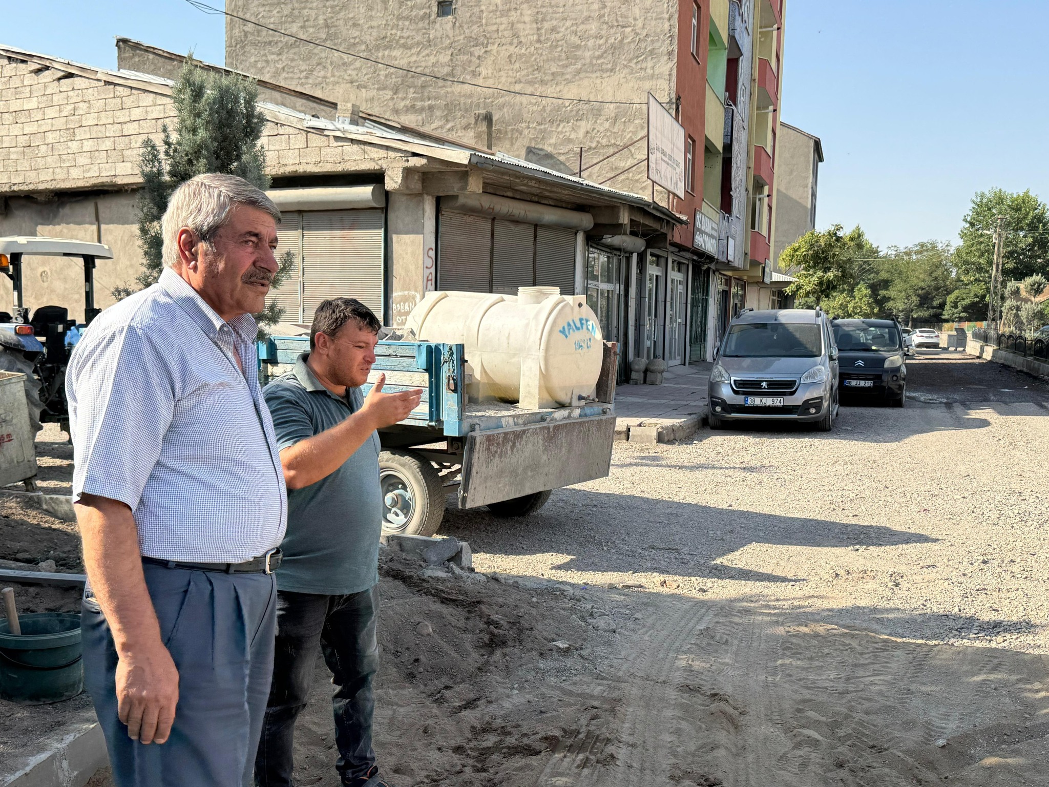 ???? İnönü Mahallesi Alpaslan Camii Çevresinde Çalışmalar Tamamlanıyor