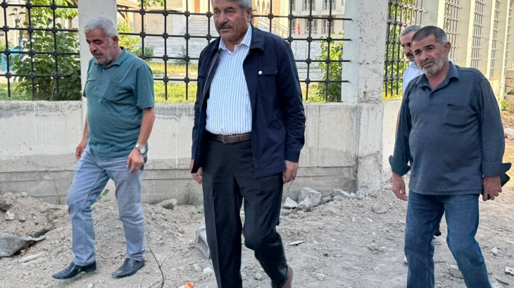 Başkan Taşkın, Camii Çevre Düzenleme Çalışmalarını İnceledi: İbadet Alanları Yenileniyor